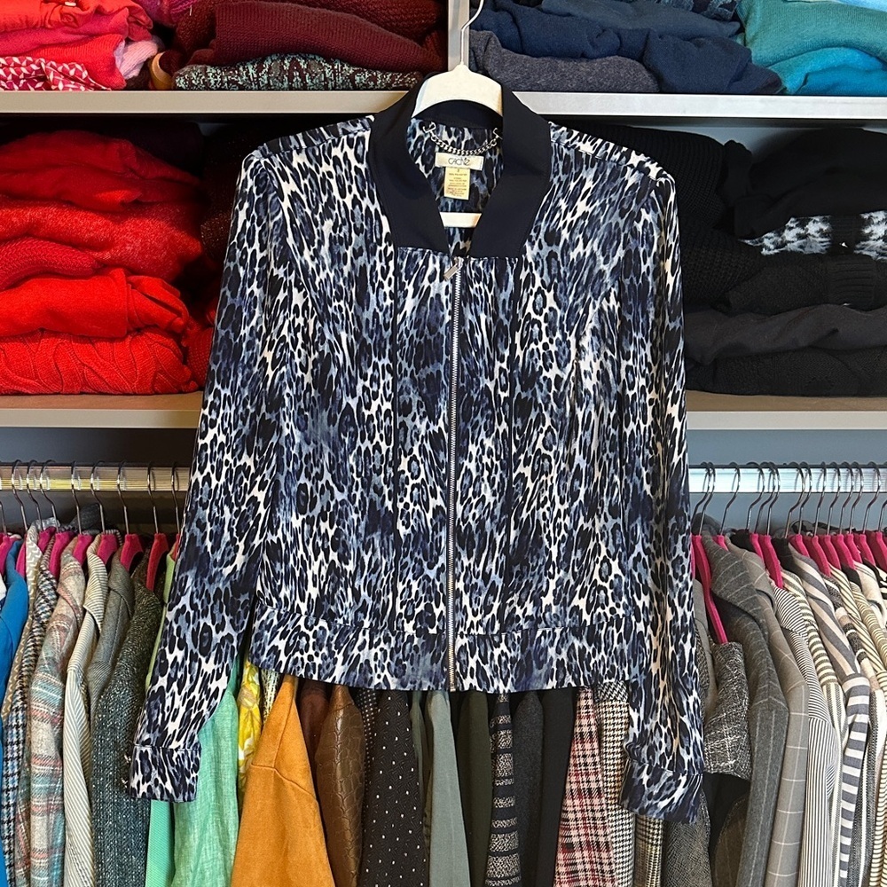 Cache blue/white leopard print long sleeve lightweight bomber jacket size 2